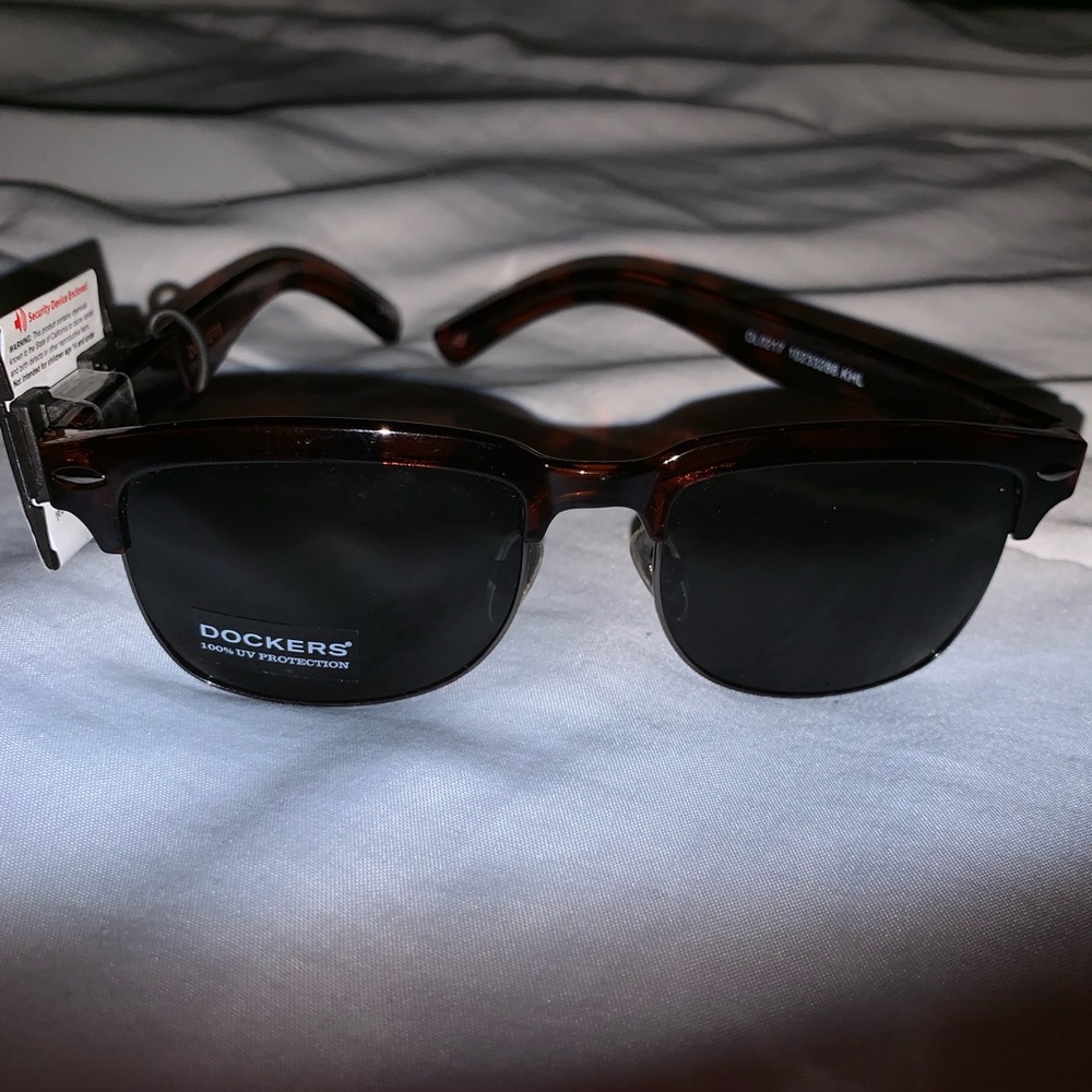 Dockers sunglasses (brand new)
